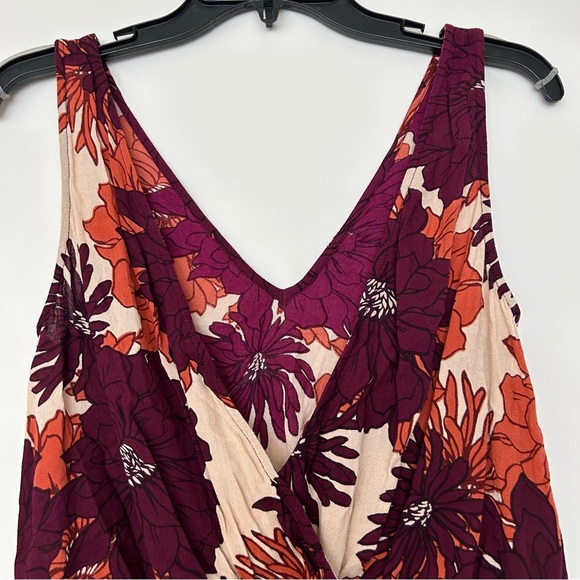 Sisstrevolution Floral Romper - Picture 10 of 12